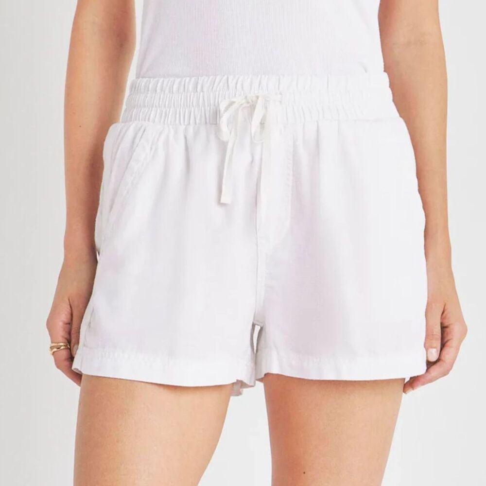 NWT Splendid White Textured Campside Shorts with Elastic Waist Sz L